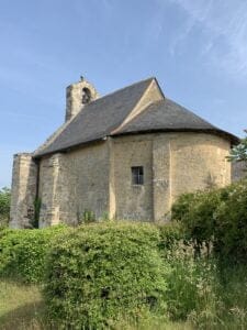 Chevet de la chapelle de Sousigné, © iKEROS