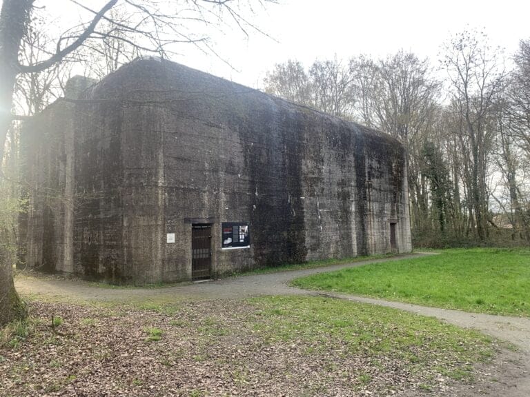 Entrée, Sonderkonstruktion Bunker, ©iKEROS