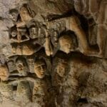 Panneau avec visages, tuffeau, seconde moitié du XVIe siècle, ©iKEROS