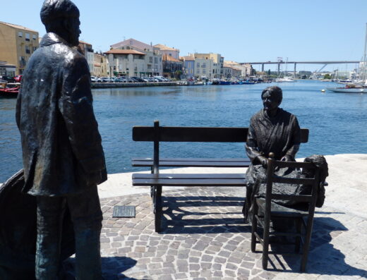 Statues de bronze Le pêcheur et la ramendeuse