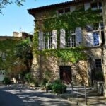 Le centre historique de Lambesc