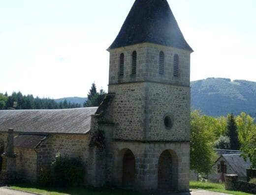 Eglise Saint Pardoux et Saint Salvy de Veix