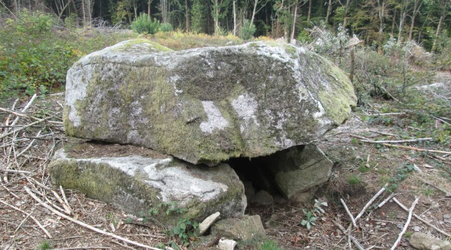 Dolmen du Four des Fades de Mourioux