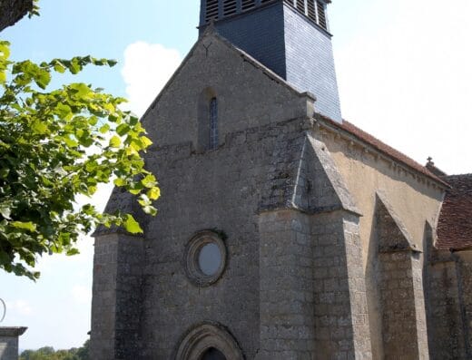 Eglise Saint-Pierre-ès-Liens du XIIe siècle