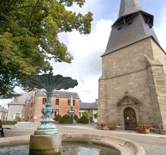 Eglise de Bussière-Dunoise