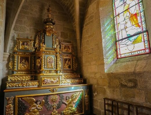 Retable du XVII° s (Eglise St-Jacques)