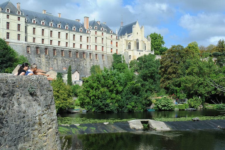 Thouars