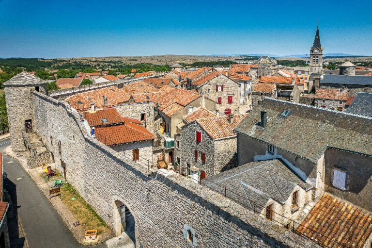 Village de La Cavalerie