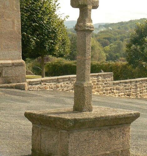 Eglise Saint Sulpice -Saint Sulpice le Dunois