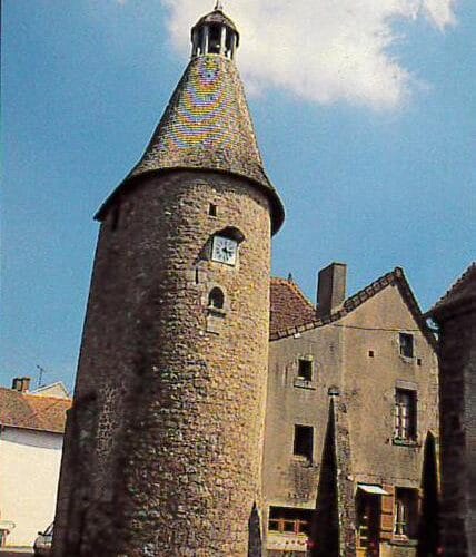 Tour de l'Horloge de Bellegarde en Marche
