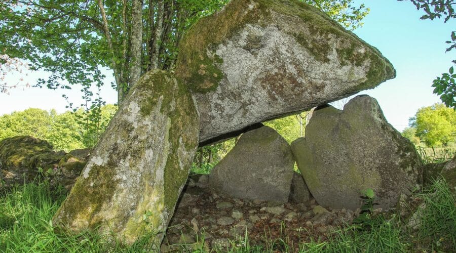 Dolmen de pierre pécoulière