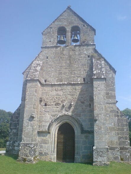 Eglise Saint-Pierre-ès-Liens de Courteix