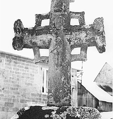 Croix de Pérols sur Vézère