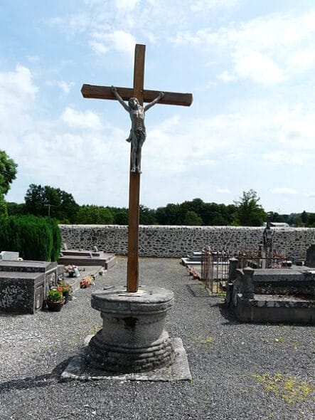 Croix du cimetière de Sainte Marie Lapanouze