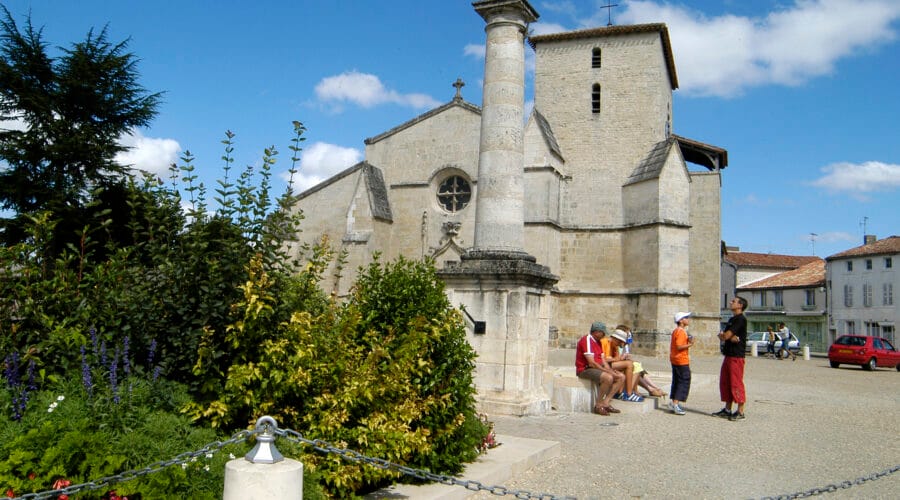 Eglise Sainte-Trinité de Coulon