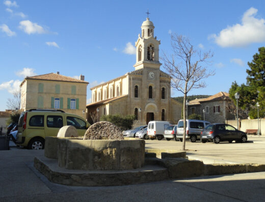 La fontaine pointue