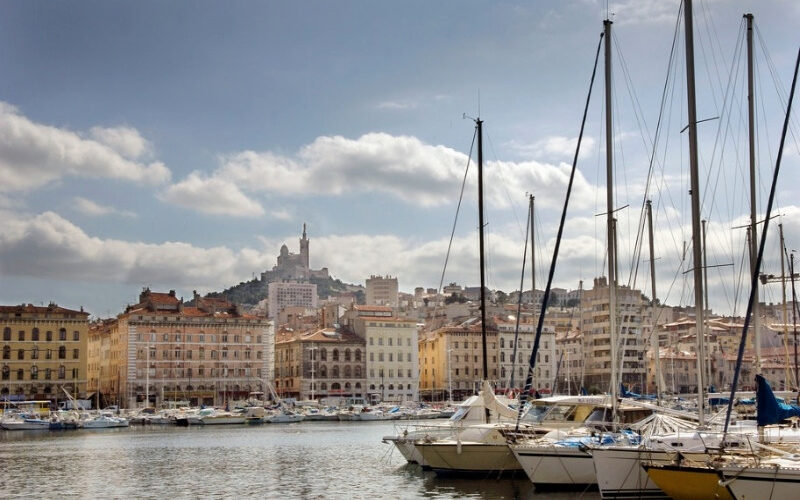 Rive Neuve (rive Sud du Vieux Port)