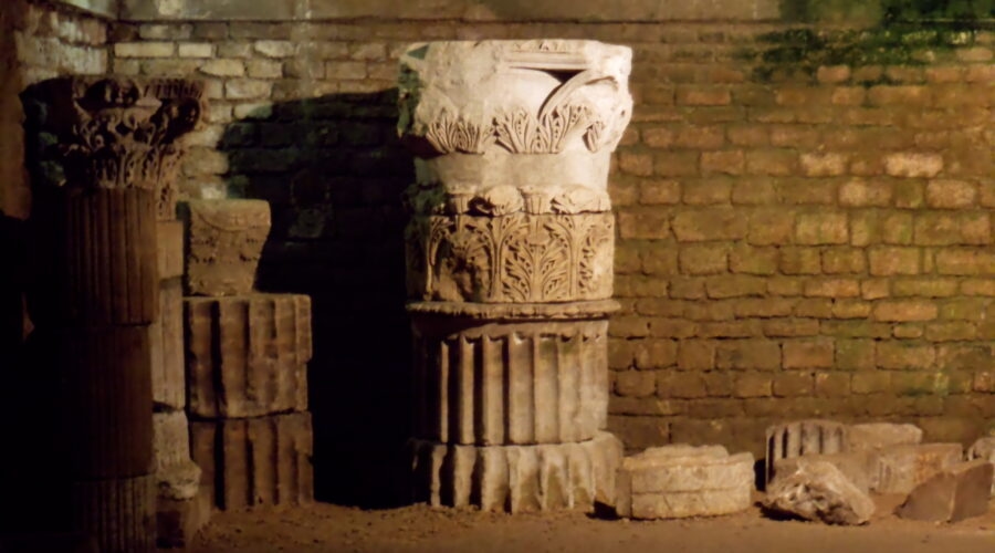 Les cryptoportiques du Forum