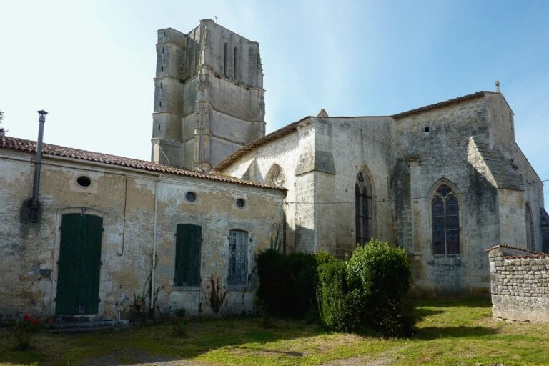 Église Saint-Jean Baptiste de Saint-Jean d&rsquo;Angle