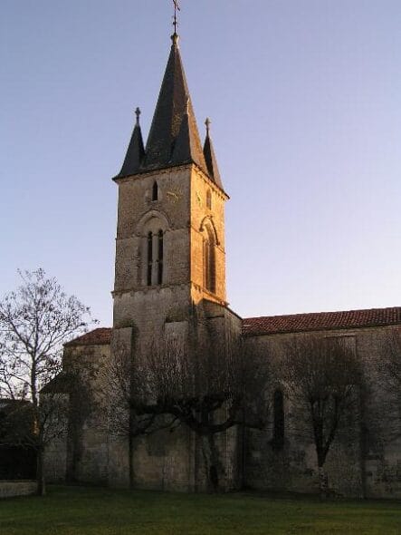église Asnières-La-Giraud