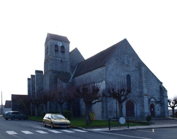 Eglise Saint-Aubin d'Authon-la-Plaine