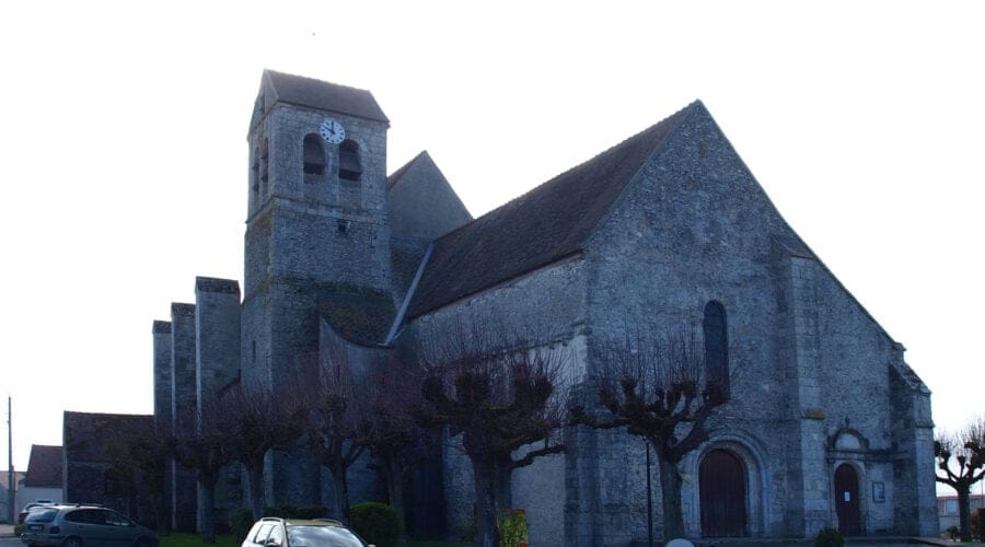Eglise Saint-Aubin d'Authon-la-Plaine