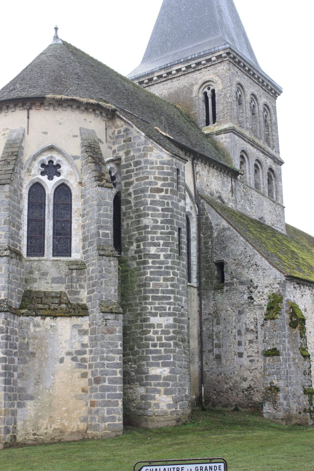 Eglise Saint Pierre de Beauchery