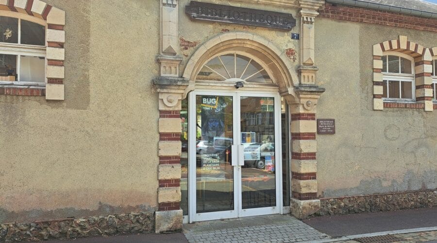 Bibliothèque Marie du Merle d'Orbec