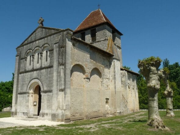 Eglise Saint-Pierre et Saint-Paul Chenaud