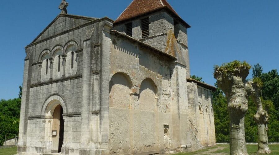 Eglise Saint-Pierre et Saint-Paul Chenaud