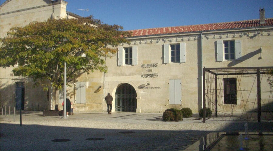 Cloître des Carmes de Jonzac