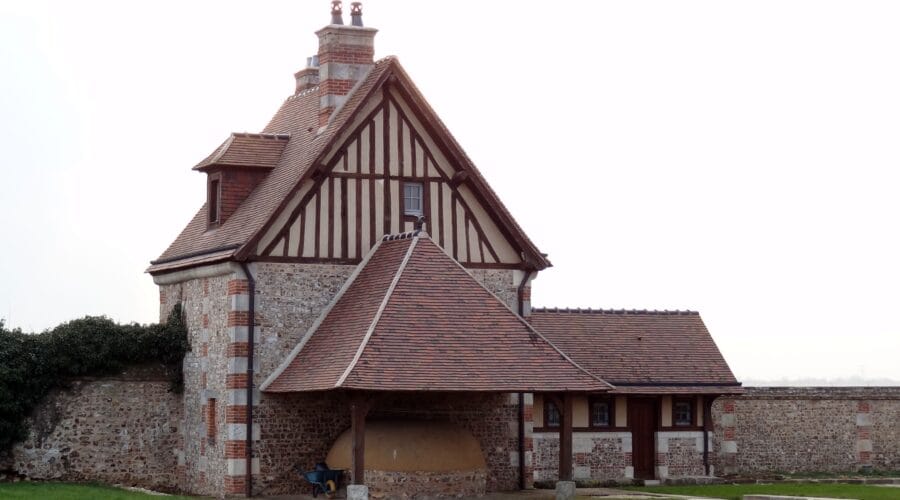 Commanderie de Saint-Etienne-de-Renneville