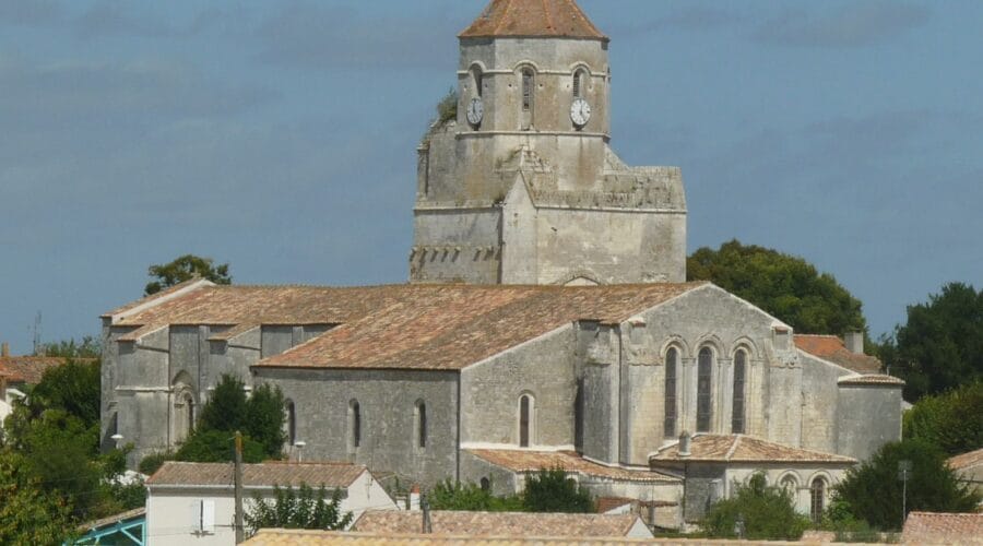 Église Saint-Pierre de Cozes