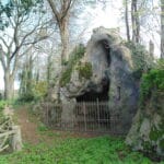 Grotte Notre-Dame de Lourdes à Antes