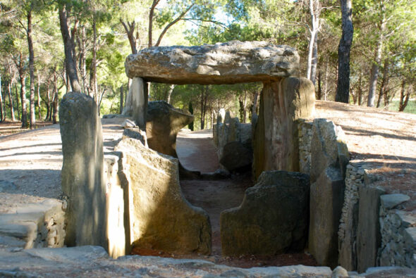 DOLMEN DES FADES