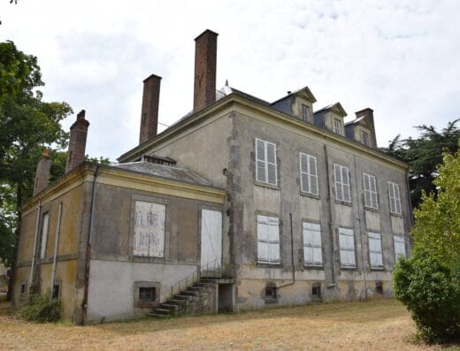 Château d'Argenton les Vallées