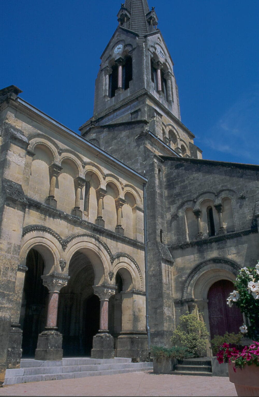Eglise Saint Barthélemy de Rion des Landes