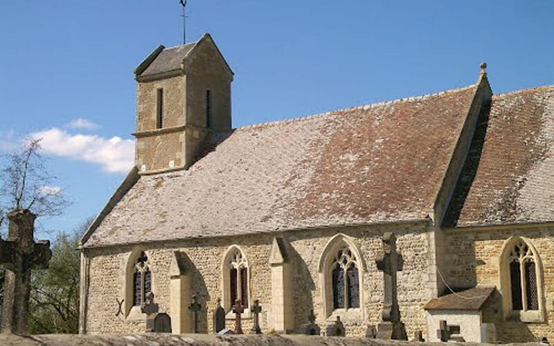 Eglise Saint Pierre (XIème siècle et XIXème)