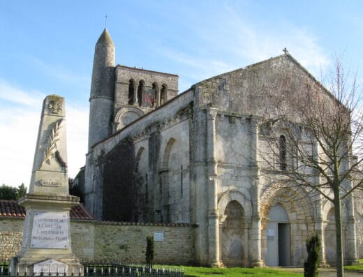 Eglise Saint-Vivien de La Vallée