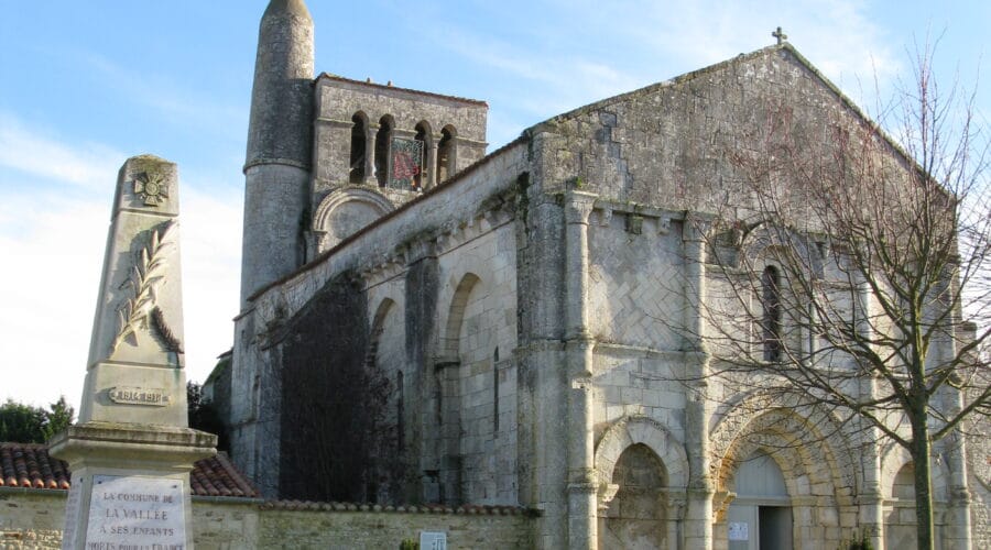 Eglise Saint-Vivien de La Vallée