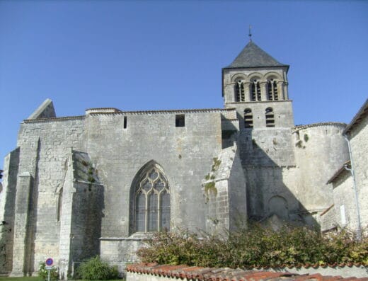 Eglise Saint-Pierre de Chaniers