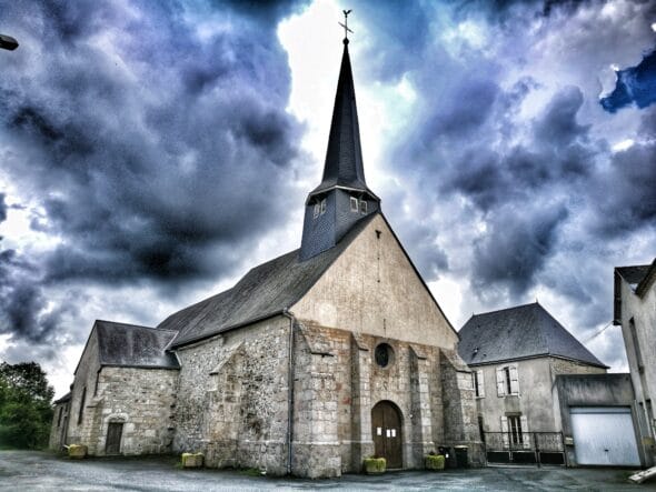 Eglise Saint Pierre Es Liens - Lourdoueix Saint Pierre