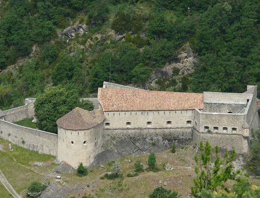 Fort de Savoie Colmars les Alpes