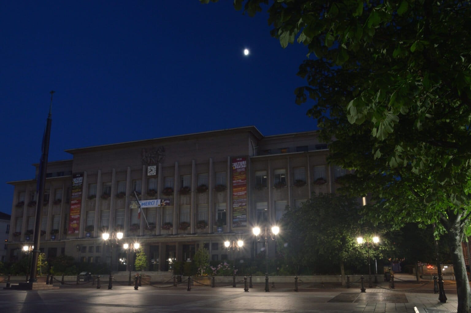 Théâtre (Hôtel de Ville) de Poissy