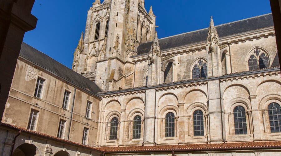 Abbaye de Saint-Maixent-l'École