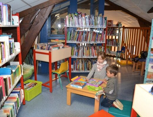 Bibliothèque de Jumilhac le Grand