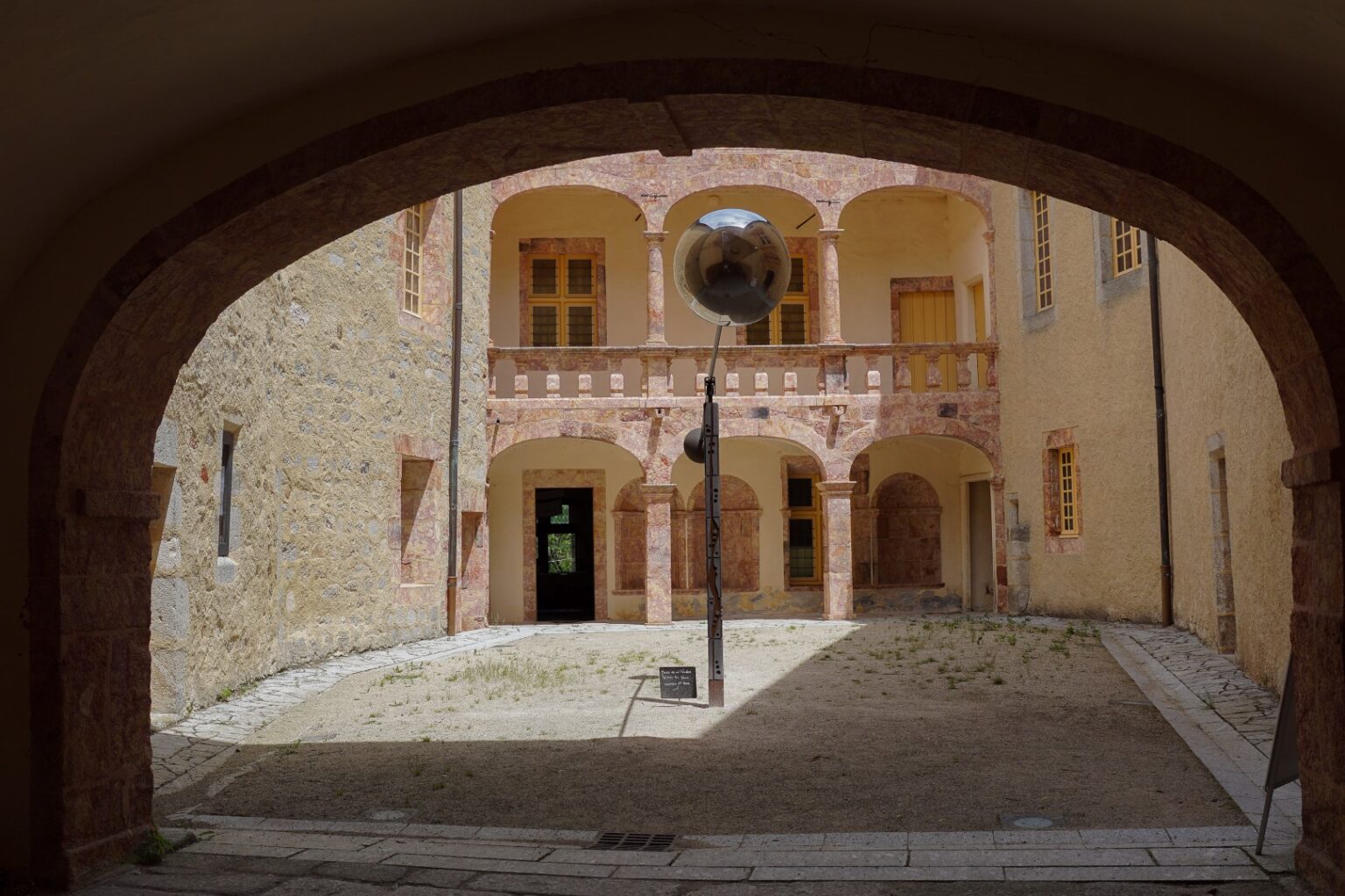 CHATEAU DE SAINT-ALBAN-SUR-LIMAGNOLE