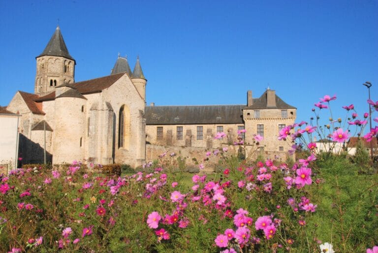 Eglise Saint-Pierre-Es-Lien – Jumilhac le Grand