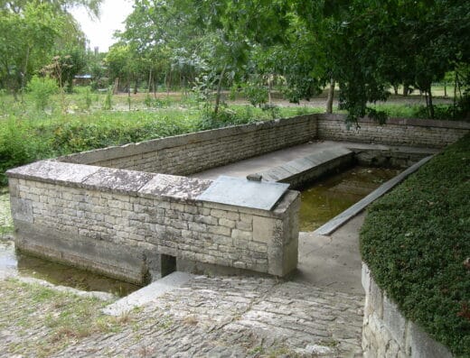 Lavoir-abreuvoir de Richebert