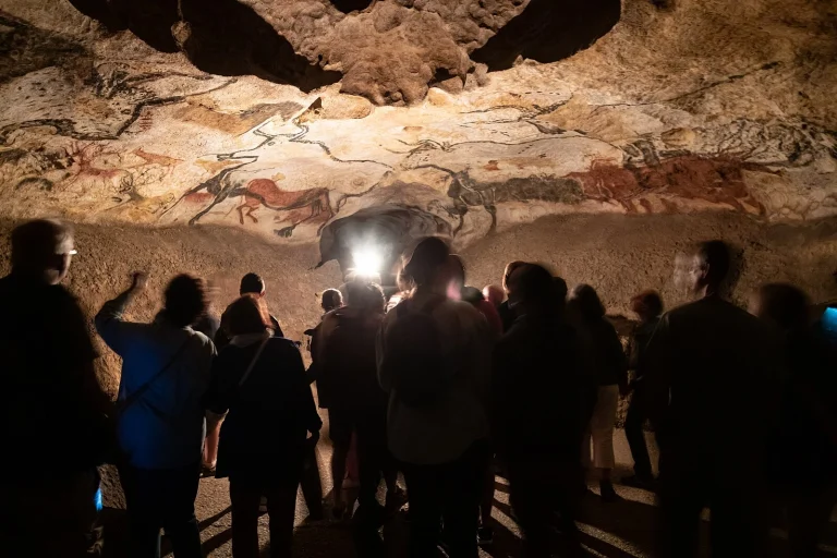 Lascaux II Salle des Taureaux